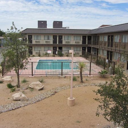 Howard Johnson By Wyndham Odessa Tx Exteriör bild