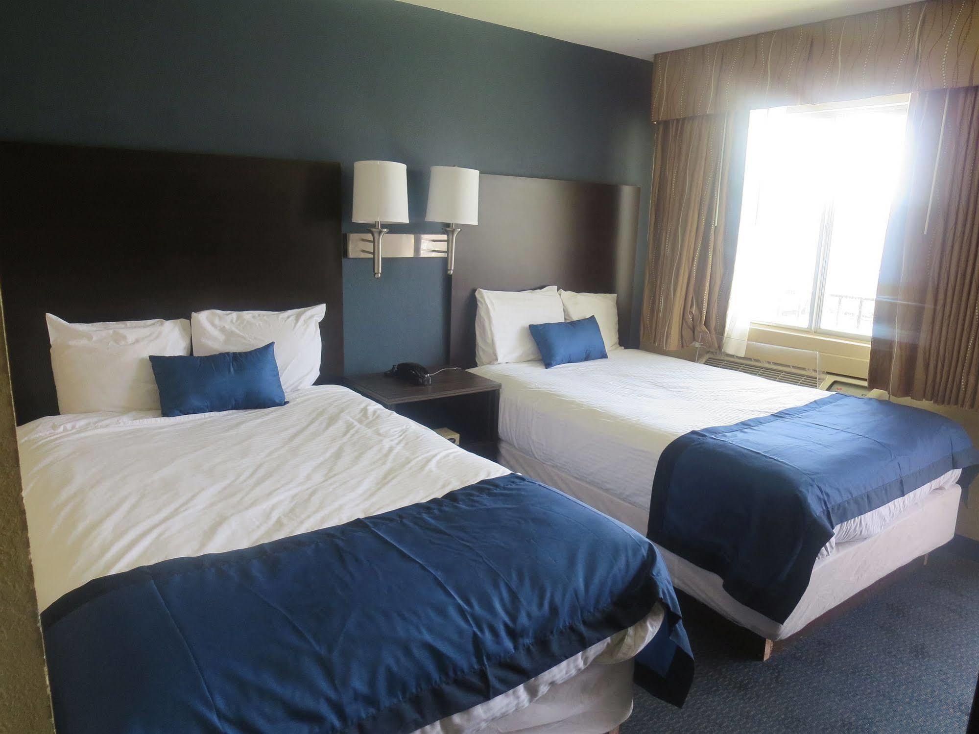Howard Johnson By Wyndham Odessa Tx Exteriör bild